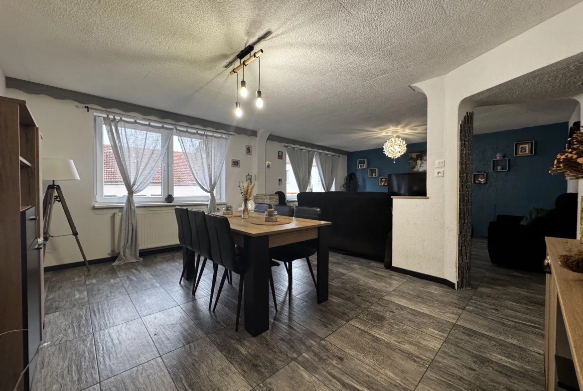Maison de 150 m² avec garage et terrain à Freyming-Merlebach 