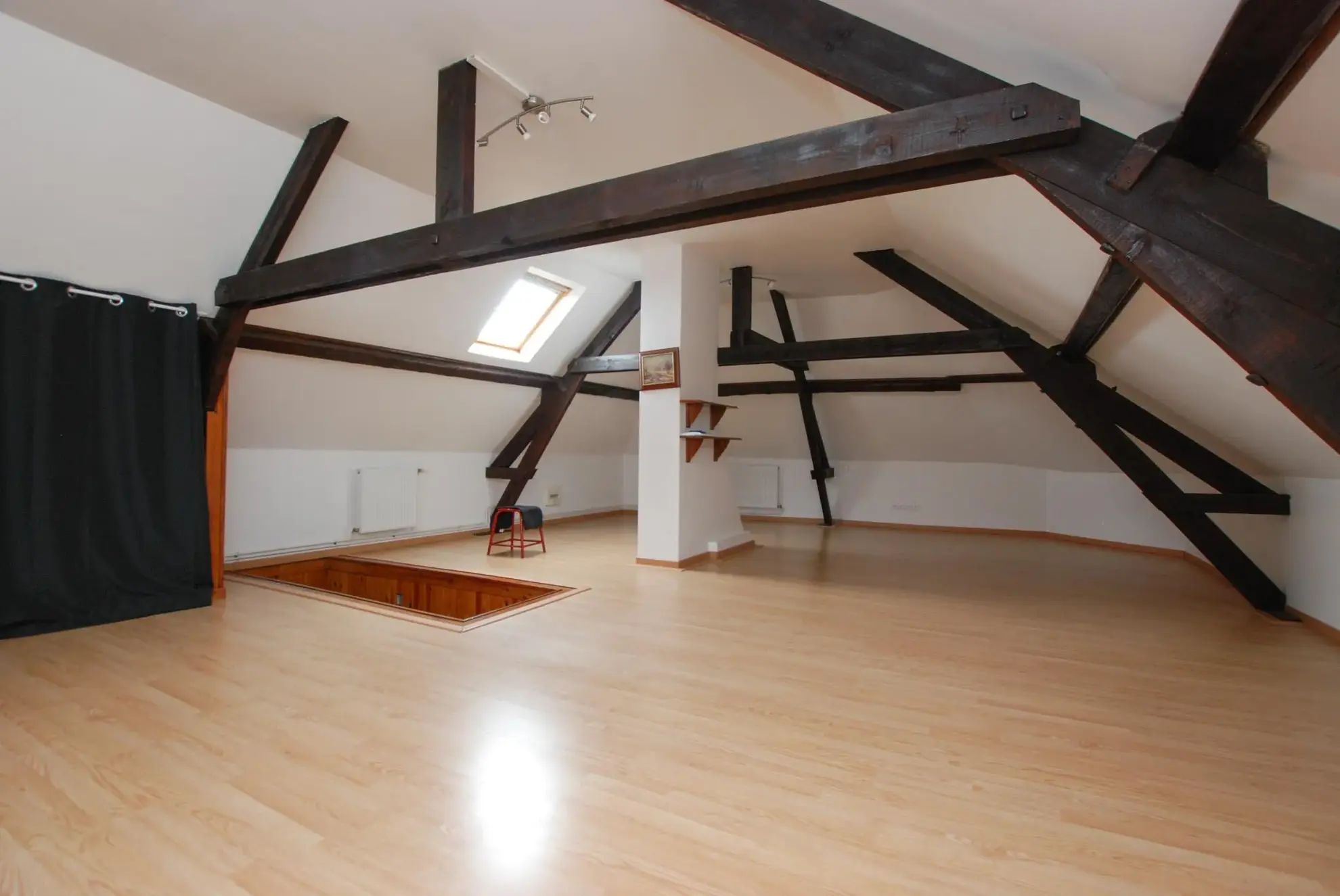 Maison de village en bon état avec jardin et 4 chambres à Colleret 