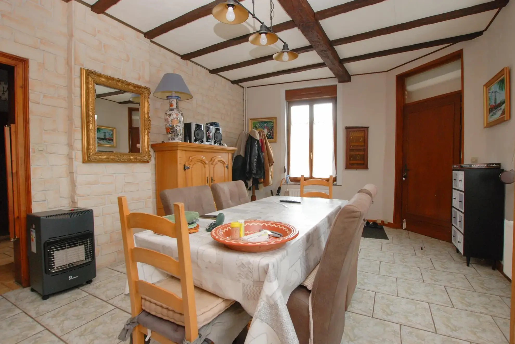 Maison de village en bon état avec jardin et 4 chambres à Colleret 