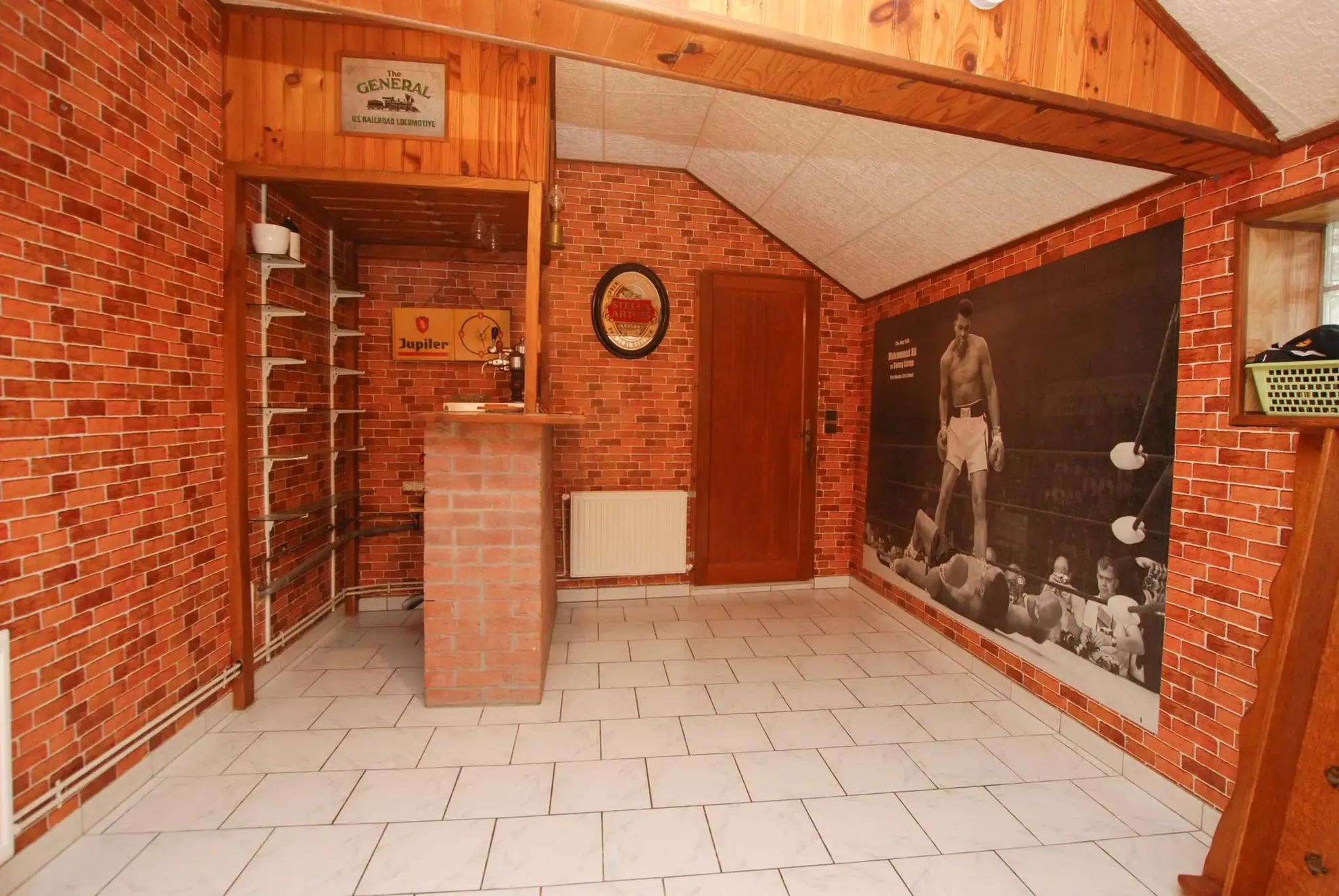 Maison de village en bon état avec jardin et 4 chambres à Colleret 