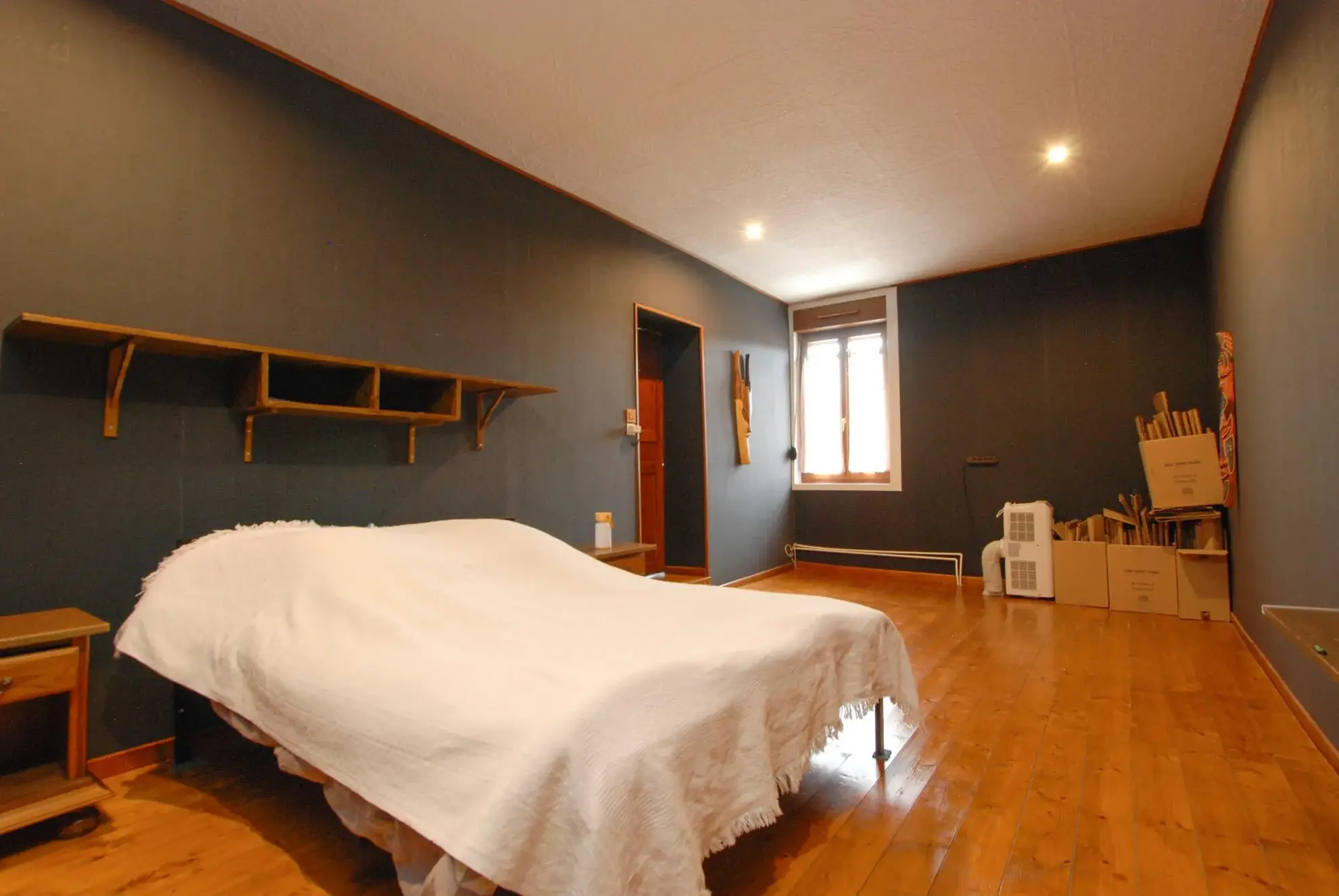 Maison de village en bon état avec jardin et 4 chambres à Colleret 