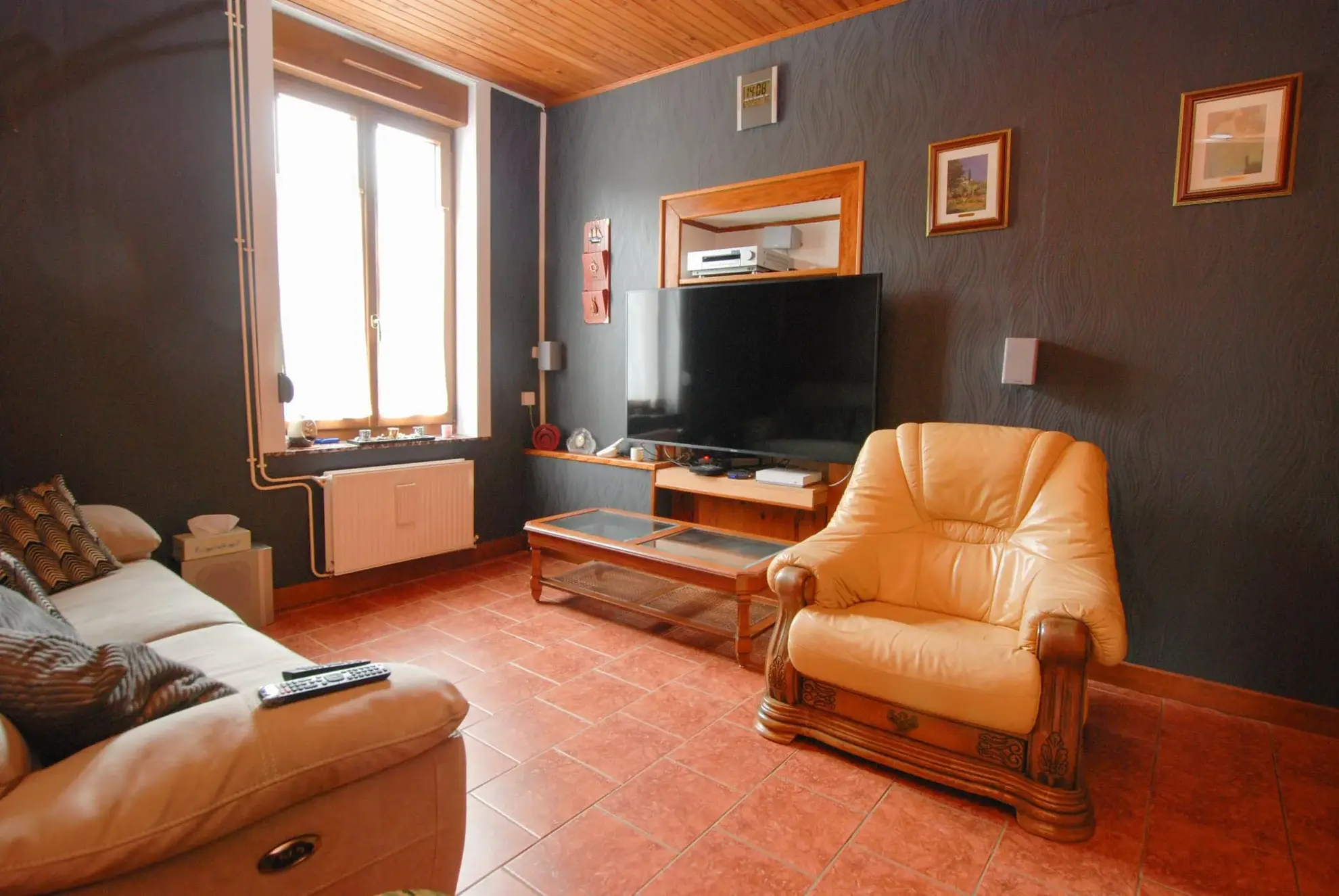 Maison de village en bon état avec jardin et 4 chambres à Colleret 