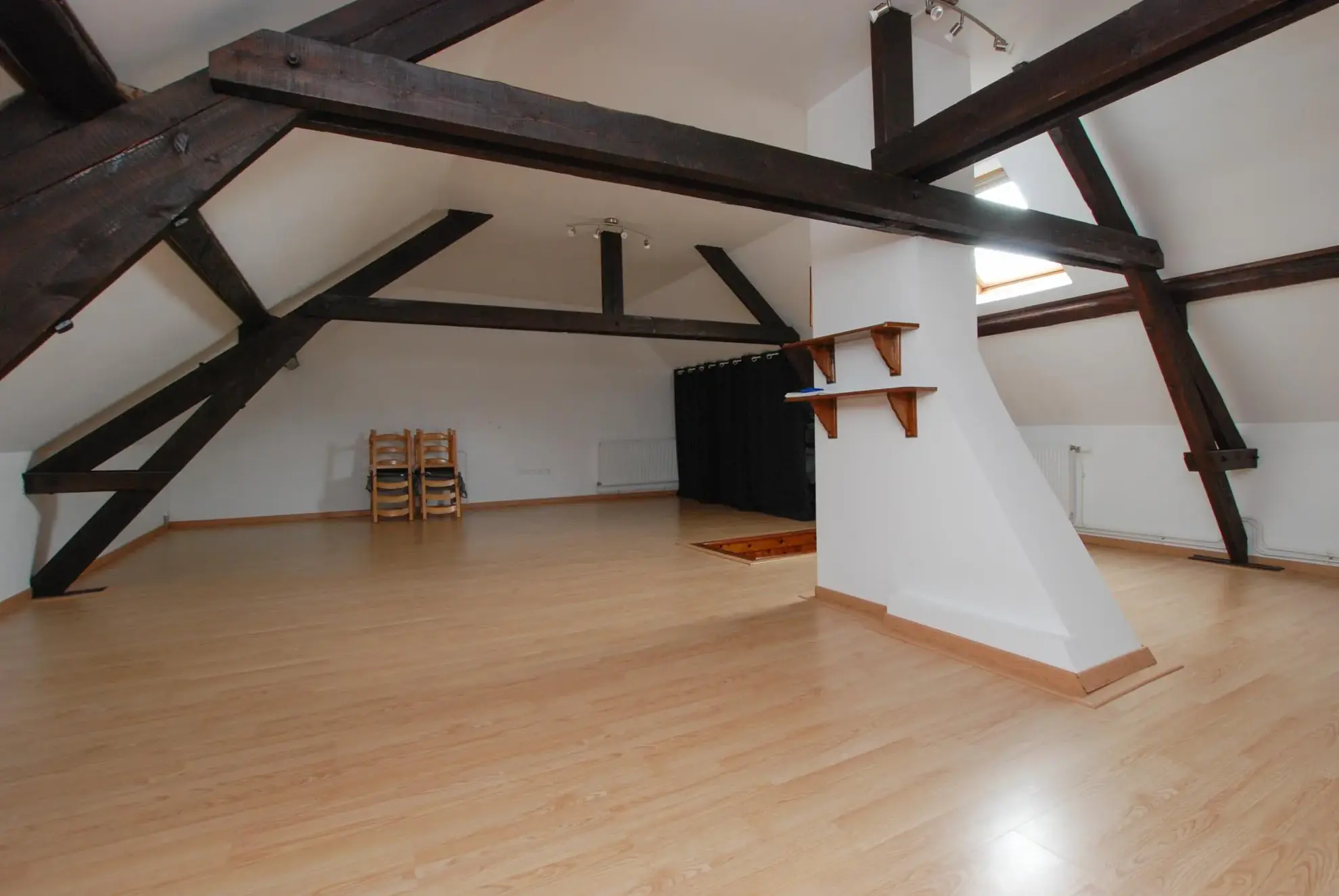 Maison de village en bon état avec jardin et 4 chambres à Colleret 