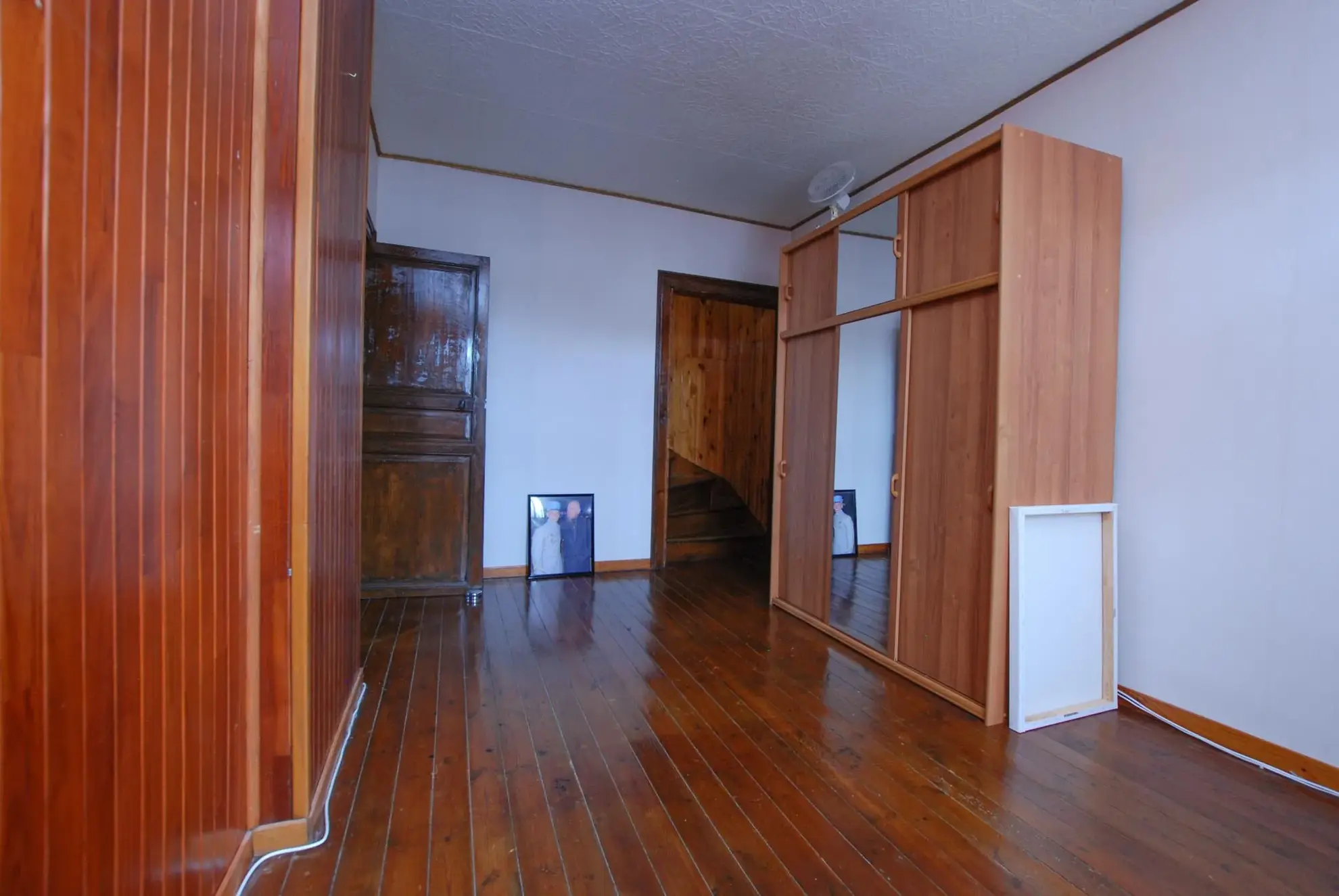 Maison de village en bon état avec jardin et 4 chambres à Colleret 