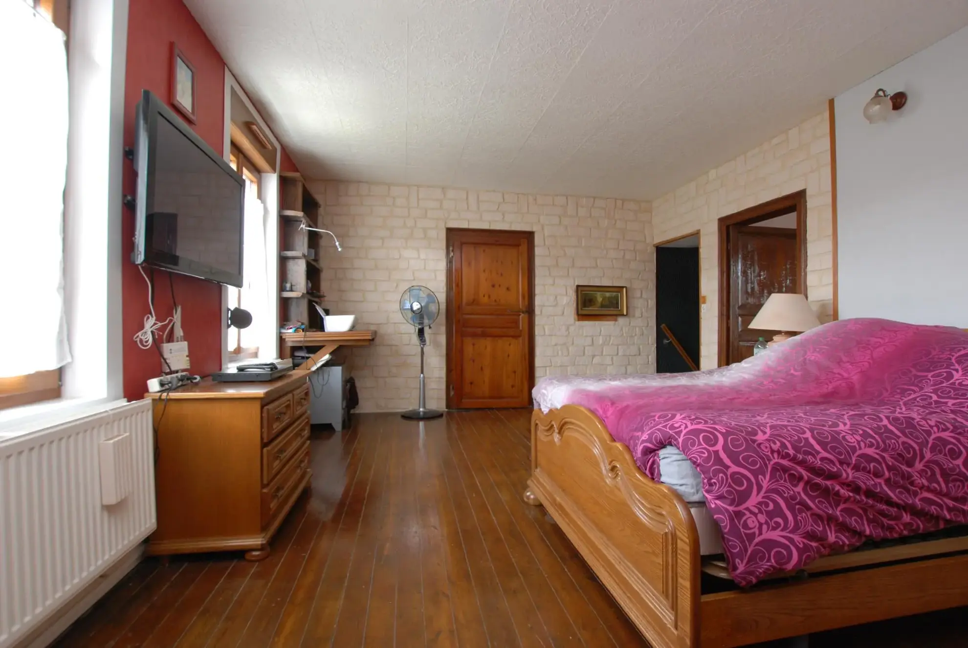 Maison de village en bon état avec jardin et 4 chambres à Colleret 
