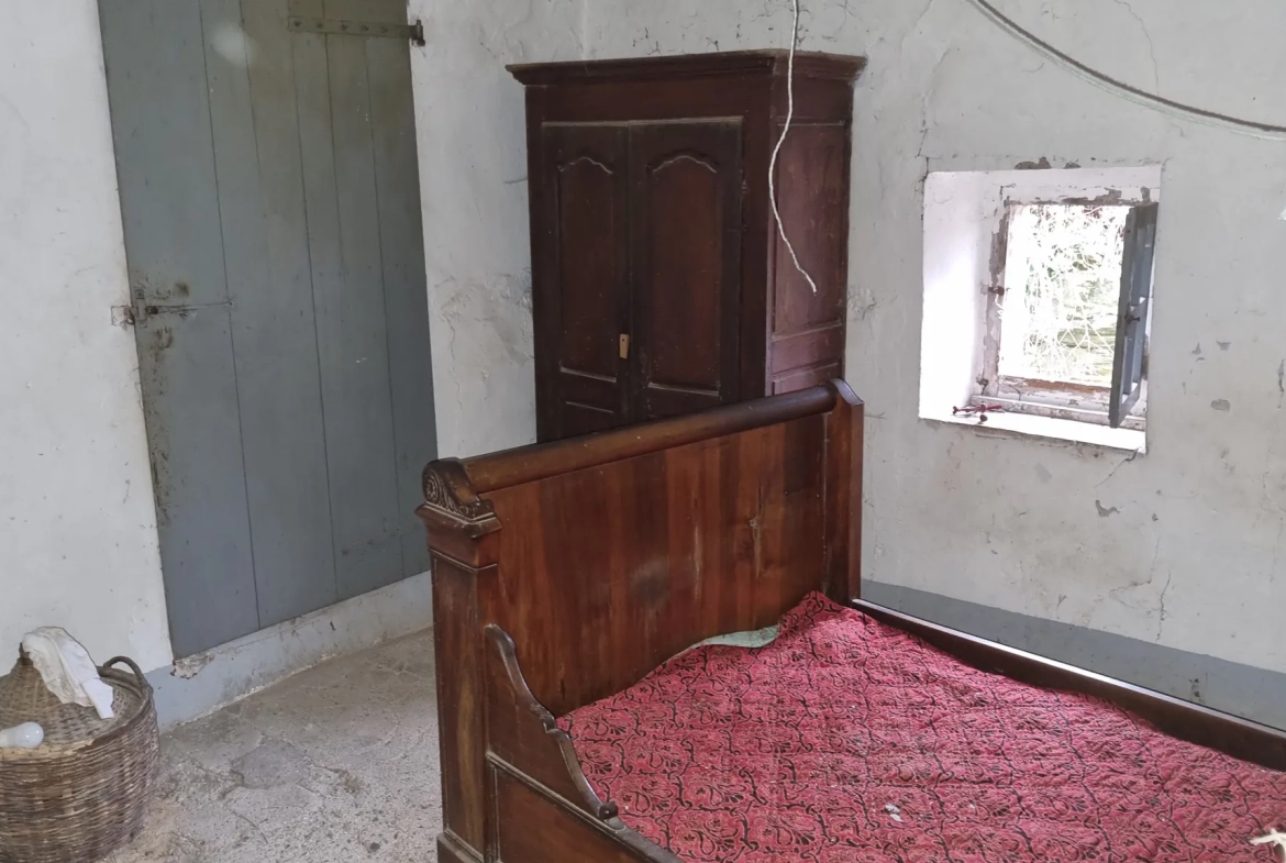 Magnanerie traditionnelle de 202 m² dans les Cévennes, terrain de 2,59 ha 