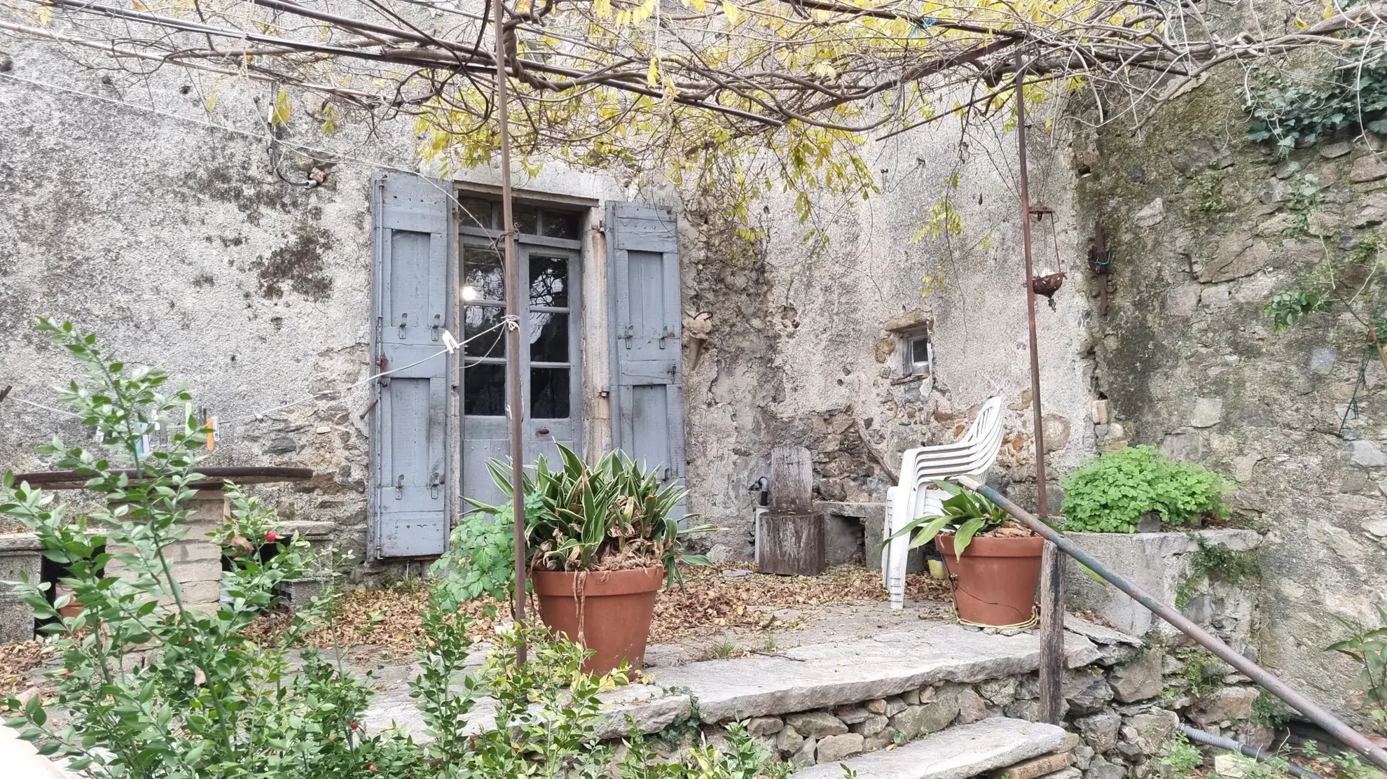 Magnanerie traditionnelle de 202 m² dans les Cévennes, terrain de 2,59 ha 