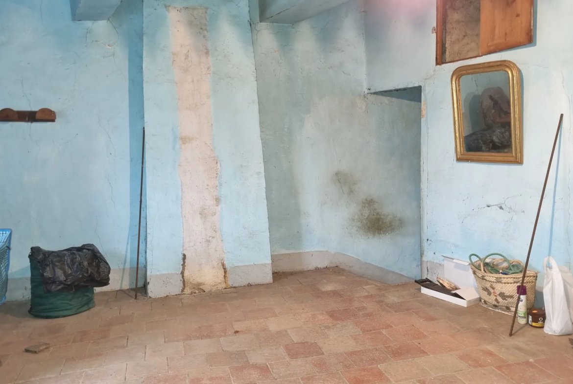 Magnanerie traditionnelle de 202 m² dans les Cévennes, terrain de 2,59 ha 