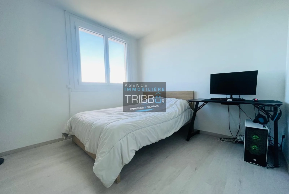 Appartement T2 rénové avec balcon et parking à Perpignan 