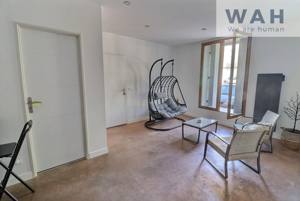 Appartement 3 pièces rénové de 48 m² à Aspiran proche Clermont l'Hérault 