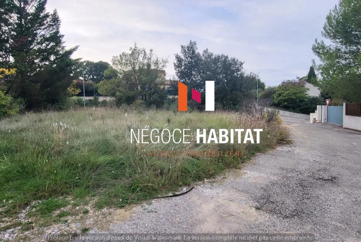 Terrain constructible de 986 m² à Lecques, Hors Lotissement, Viabilisation à Prévoir 