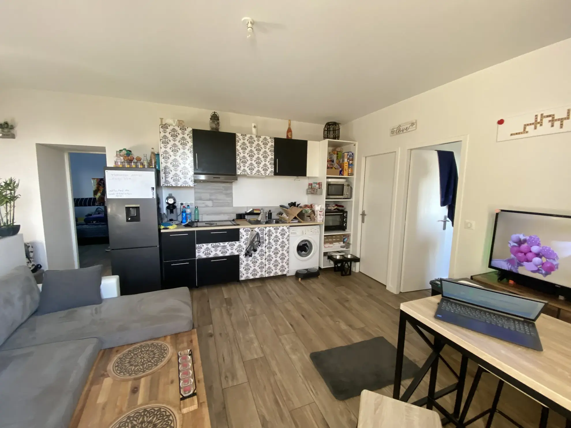 Appartement rénové à Cadillac avec jardin et stationnement - Investissement idéal 