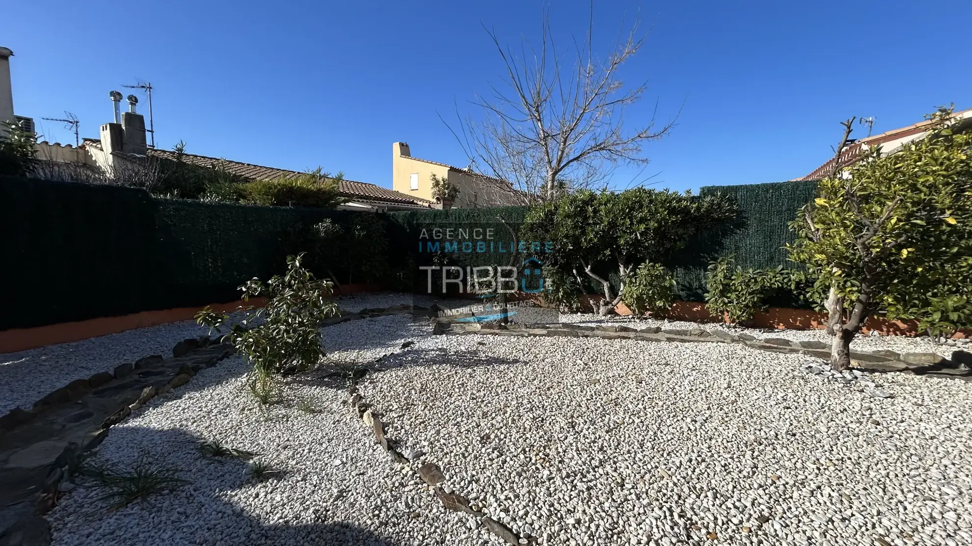 Villa 75 m² avec 3 chambres, garage et jardin à Pollestres 
