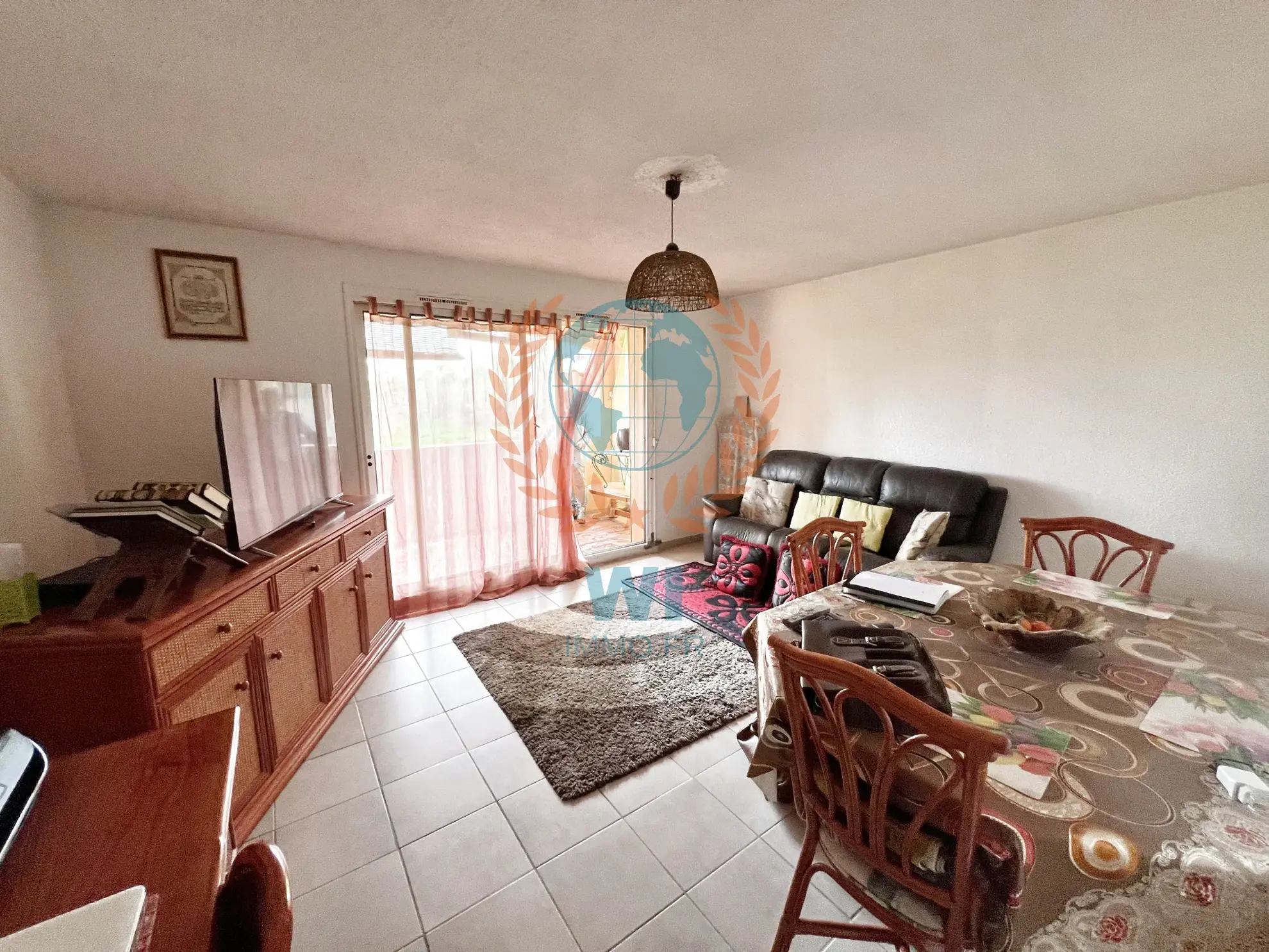 Vente appartement T2 avec terrasse à Trans-en-Provence 83720 