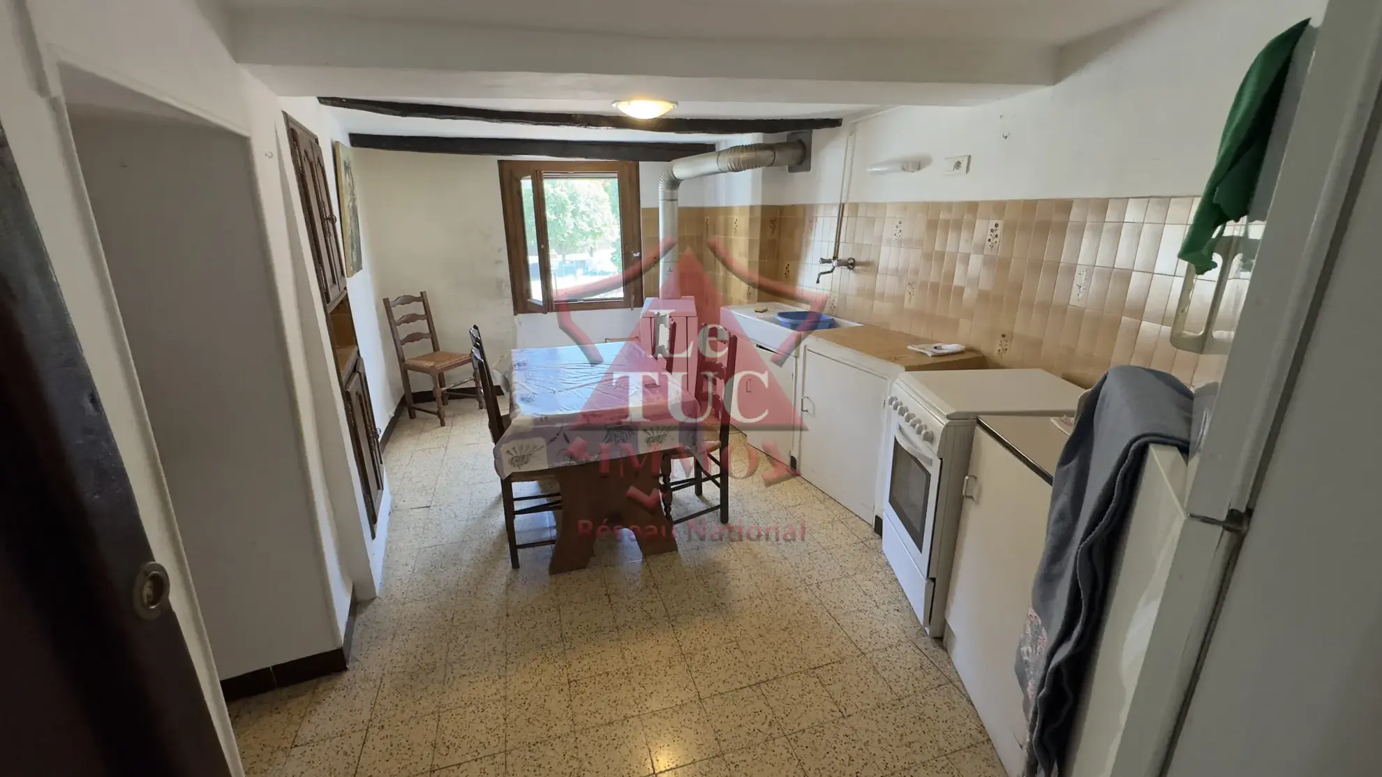 Appartement dans le centre de Cipières avec potentiel locatif et faibles charges 