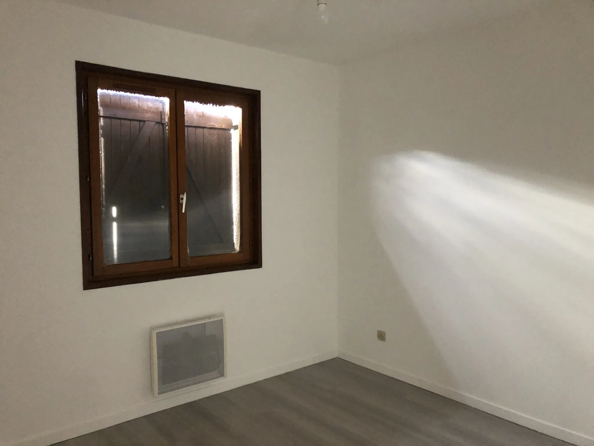 Maison 103 m² avec grand garage à vendre à Arfeuilles dans l'Allier 