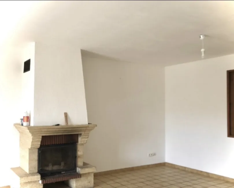 Maison 103 m² avec grand garage à vendre à Arfeuilles dans l'Allier 