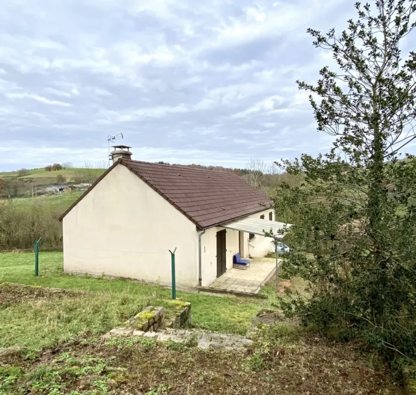 Maison 103 m² avec grand garage à vendre à Arfeuilles dans l'Allier 