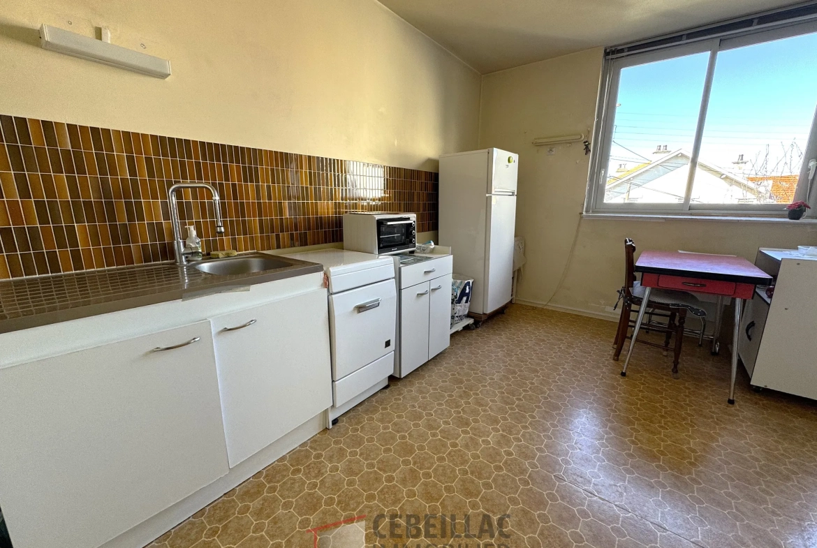 Appartement T2 dans le quartier Salins / Vallières à Clermont-Ferrand 