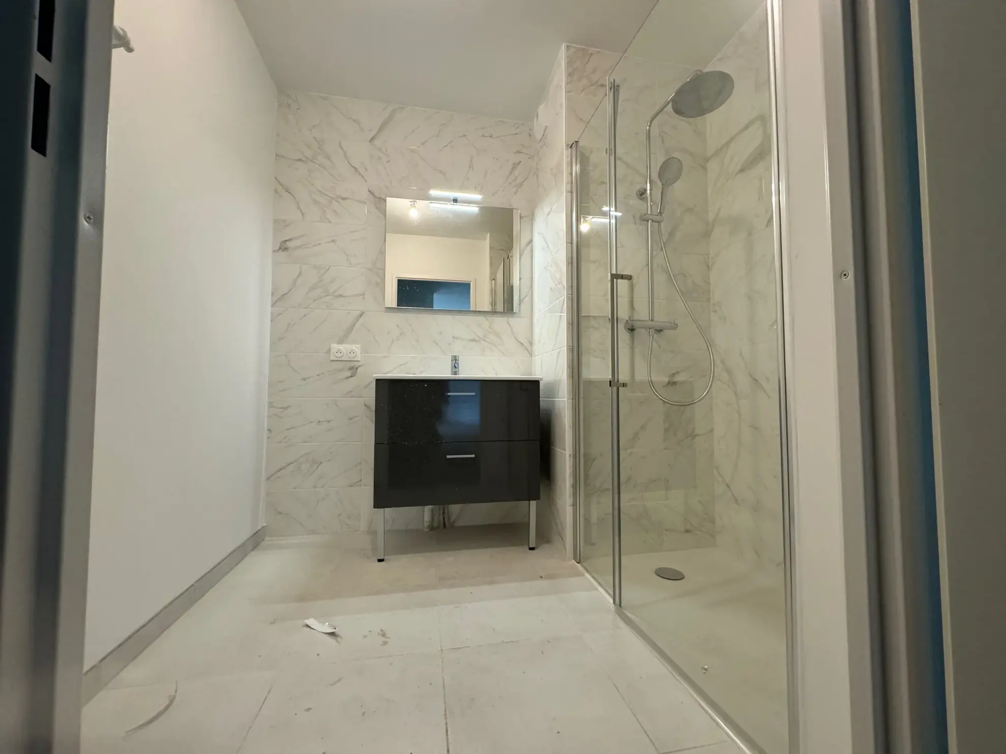 Appartement avec balcon et parking à Caen – Investissement idéal 