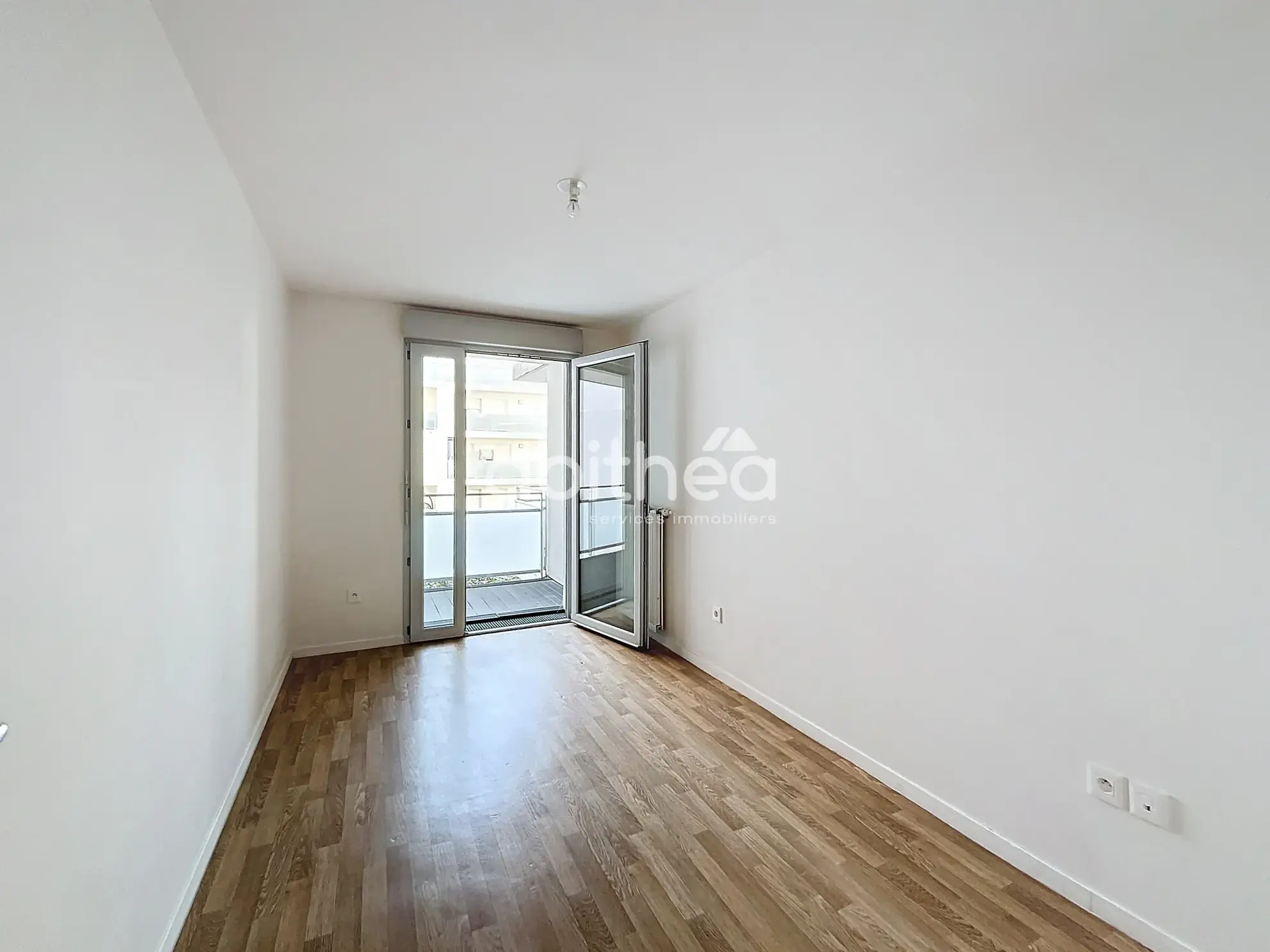 Appartement T3 avec balcon à vendre à Choisy-Le-Roi - Construction récente 