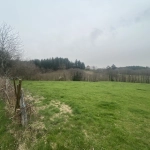 Terrain à bâtir de 2000 m² à Servières-le-Château en Périgord Vert