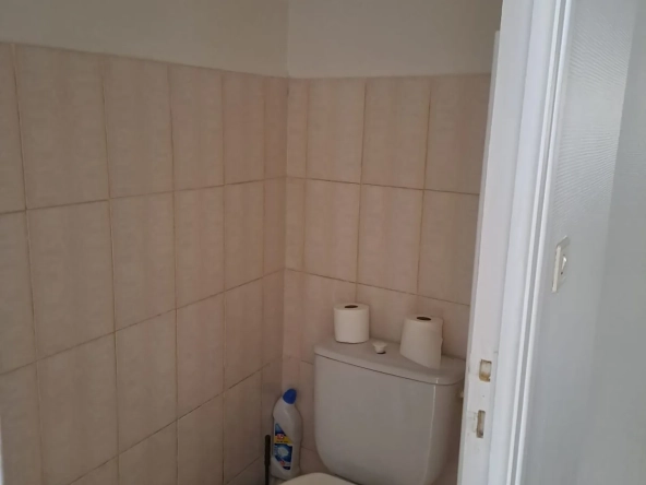 Appartement F2 avec terrasse à Amélie-les-Bains, vue montagne, proche thermes 
