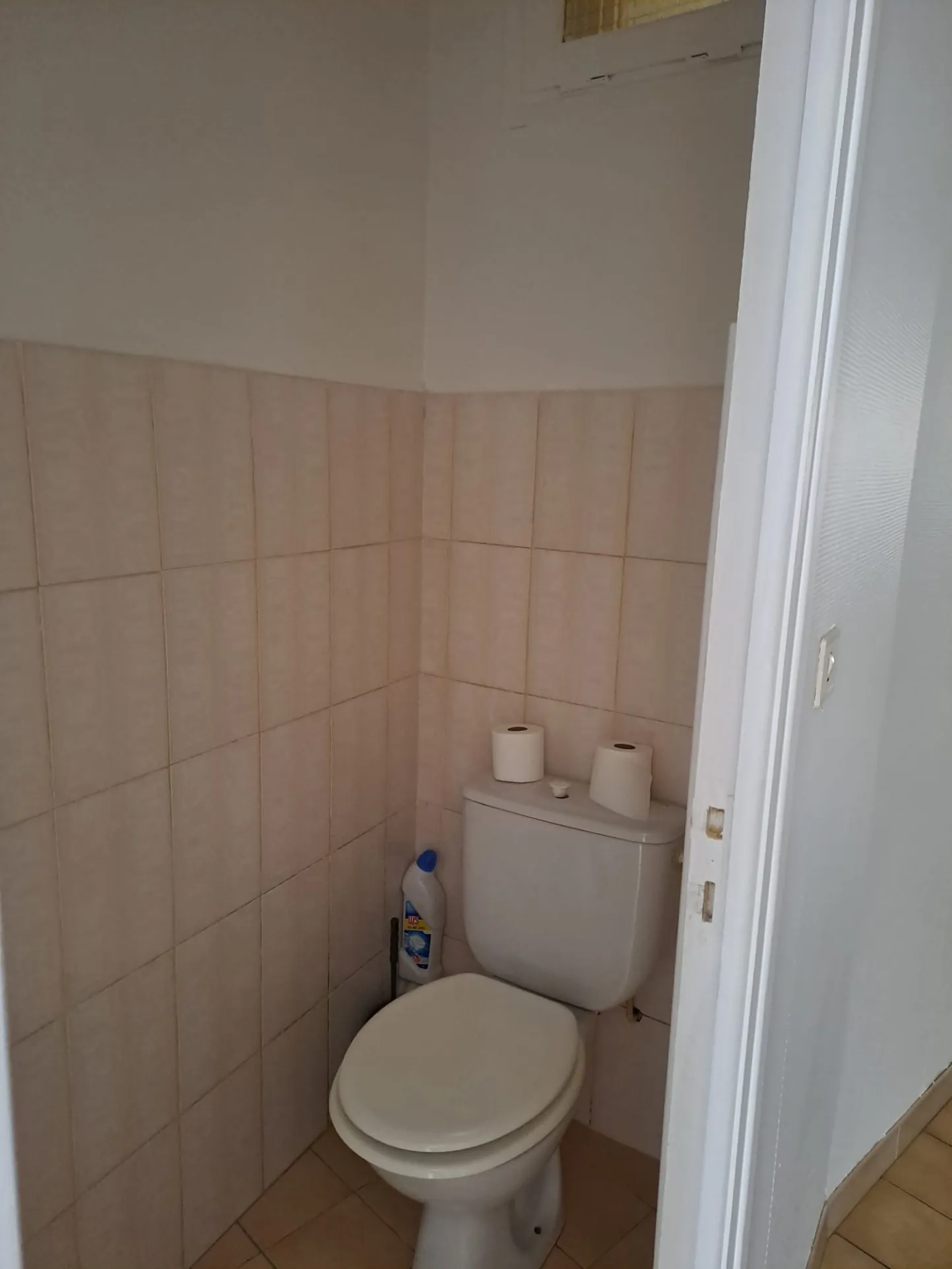 Appartement F2 avec terrasse à Amélie-les-Bains, vue montagne, proche thermes 