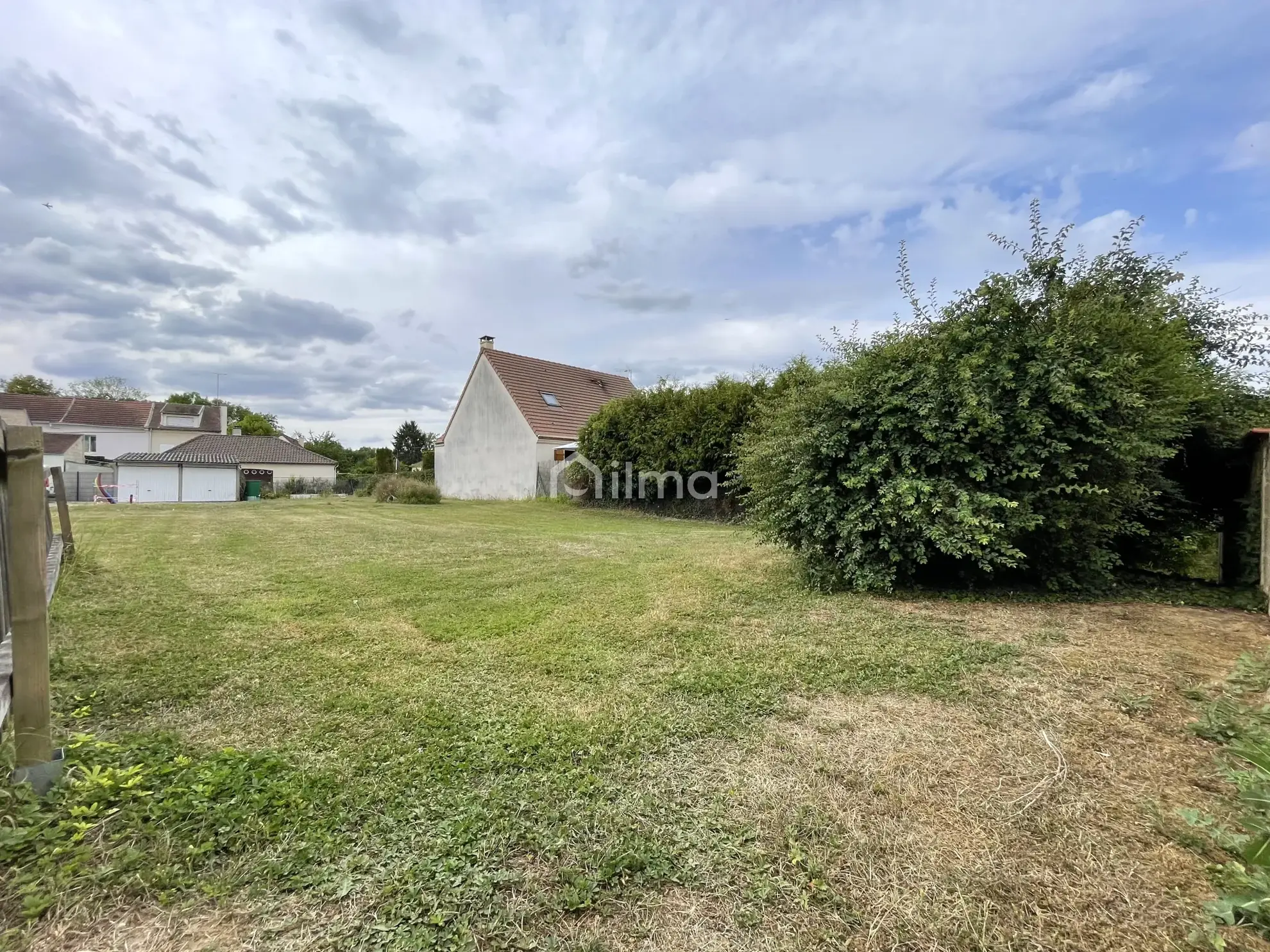 Terrain constructible viabilisé de 416 m² à Congis-sur-Thérouanne, proche de Meaux et Paris 