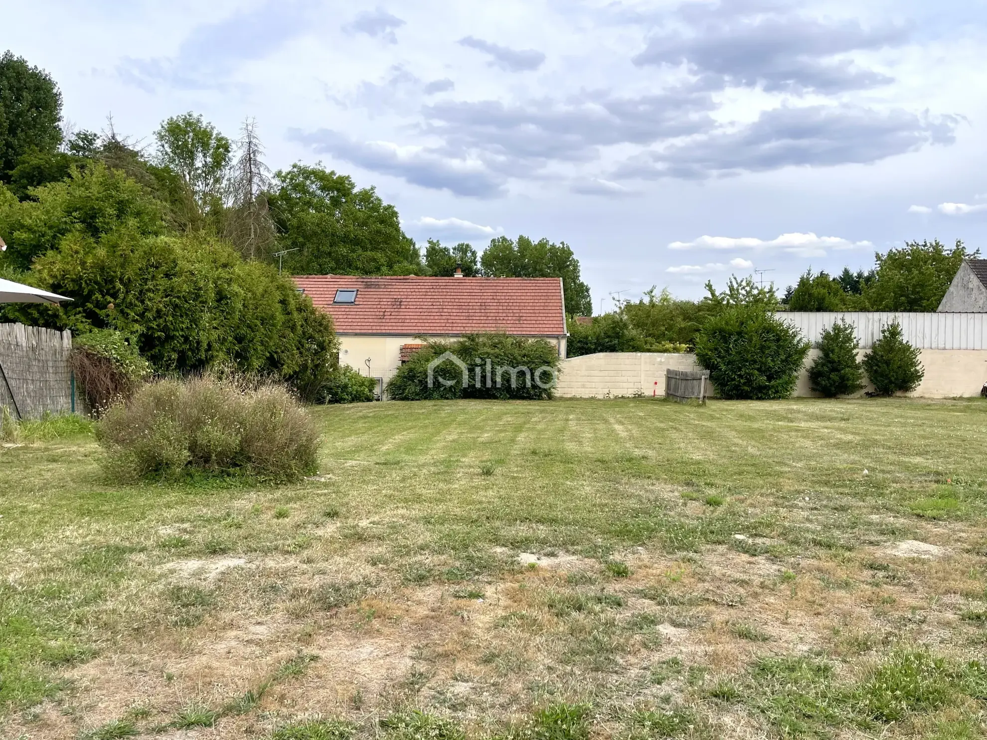 Terrain constructible viabilisé de 416 m² à Congis-sur-Thérouanne, proche de Meaux et Paris 