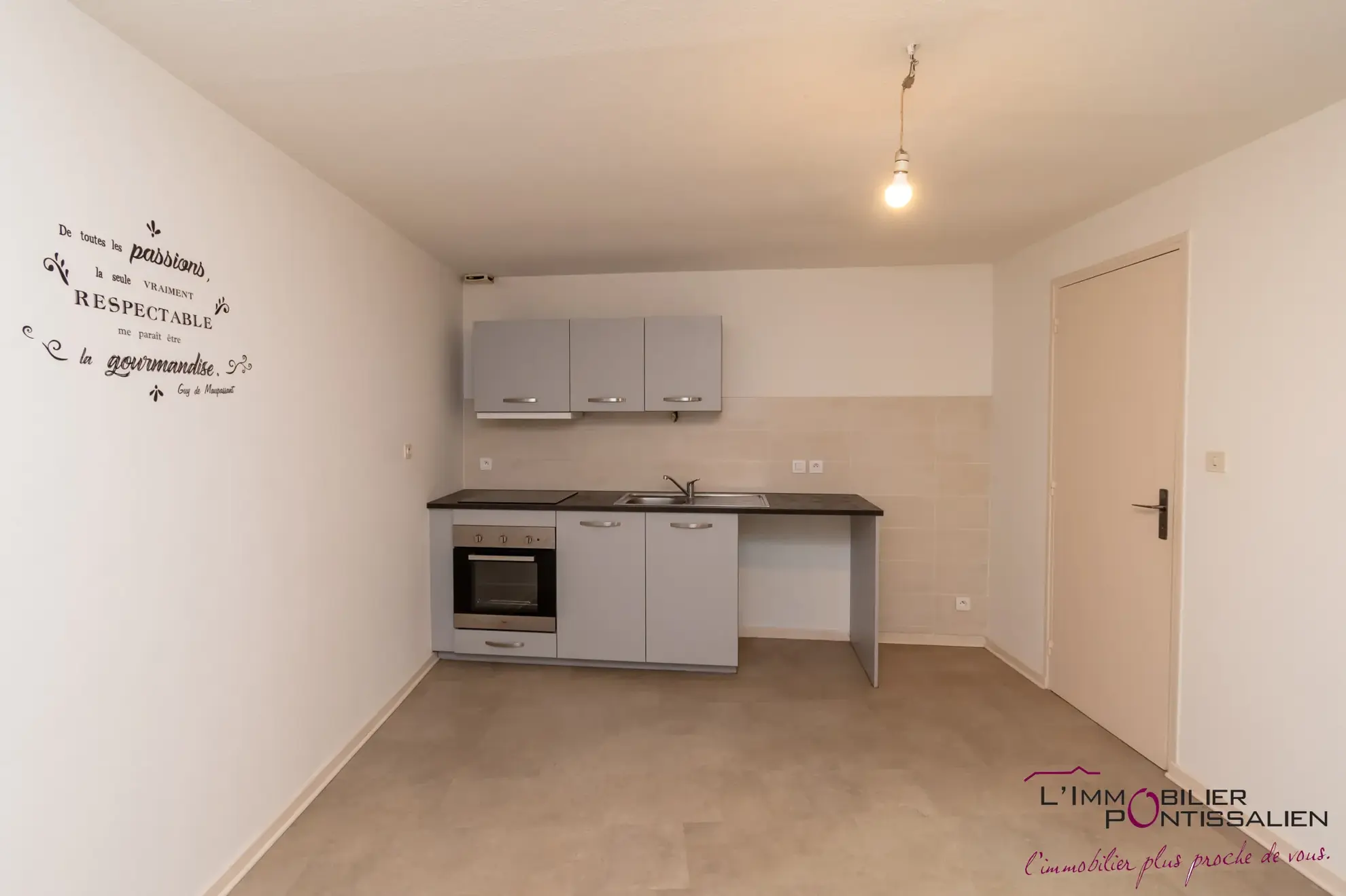 Appartement T2 à Pontarlier Centre-Ville avec Cave et Sécurité 