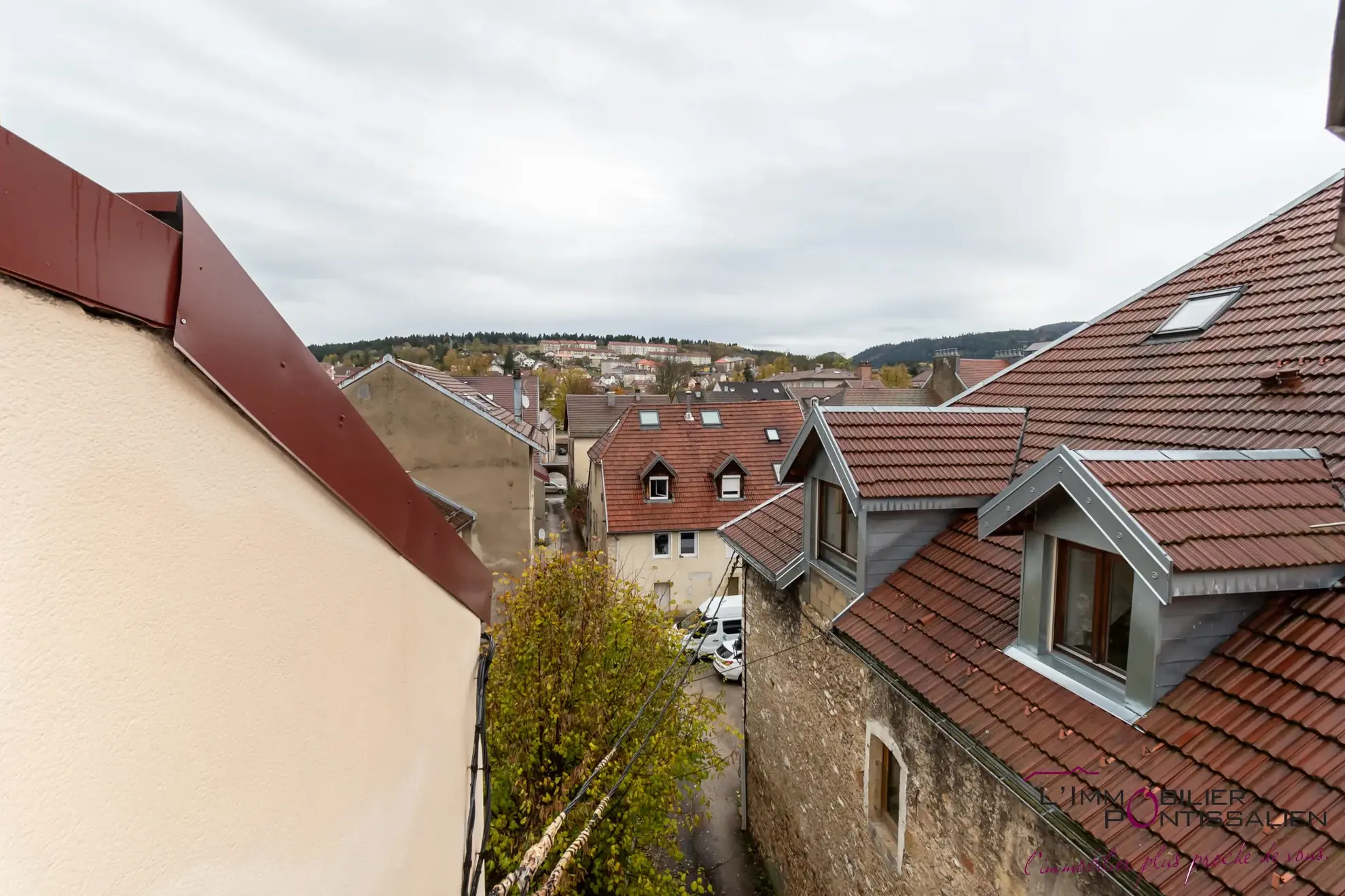 Appartement T2 à Pontarlier Centre-Ville avec Cave et Sécurité 