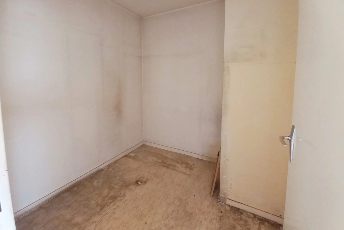 Appartement 4 pièces lumineux à vendre à Créteil près du lac et du métro 