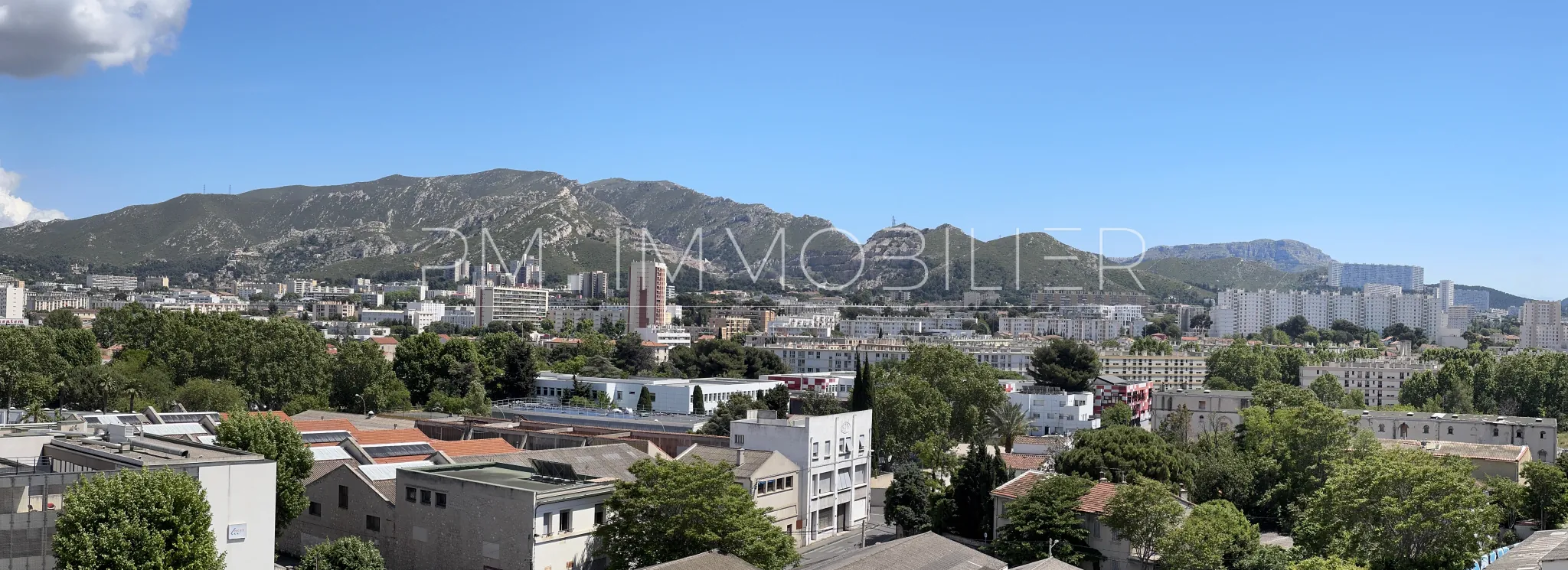Appartement 3 pièces récent avec terrasse et parking à Marseille - Quartier Capelette 
