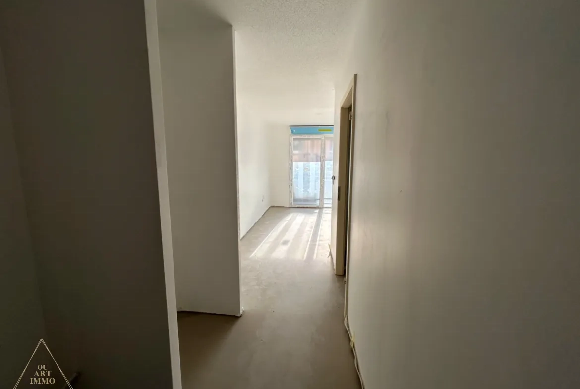 Appartement T2 avec grand balcon à Strasbourg Saint-Florent - Opportunité à saisir 