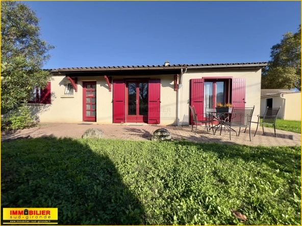 Maison familiale de plain-pied à vendre à Podensac avec grand terrain et garage 