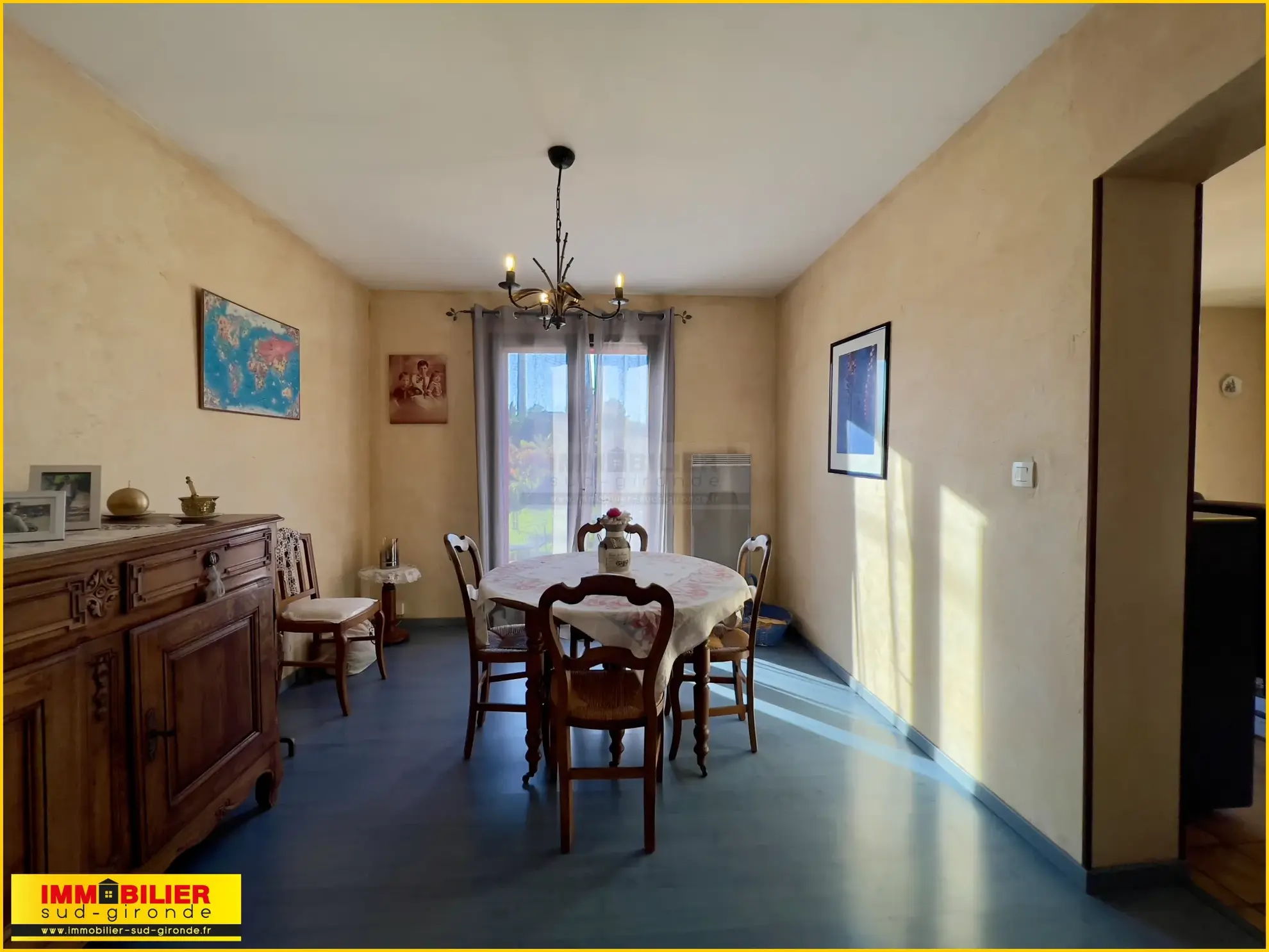 Maison familiale de plain-pied à vendre à Podensac avec grand terrain et garage 