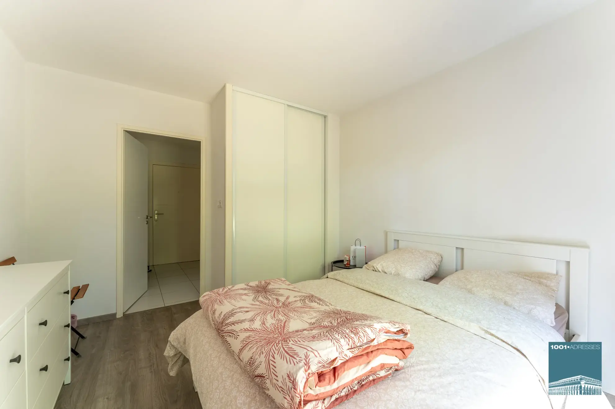 Appartement 2 pièces à Parempuyre avec terrasse et parking sécurisé 