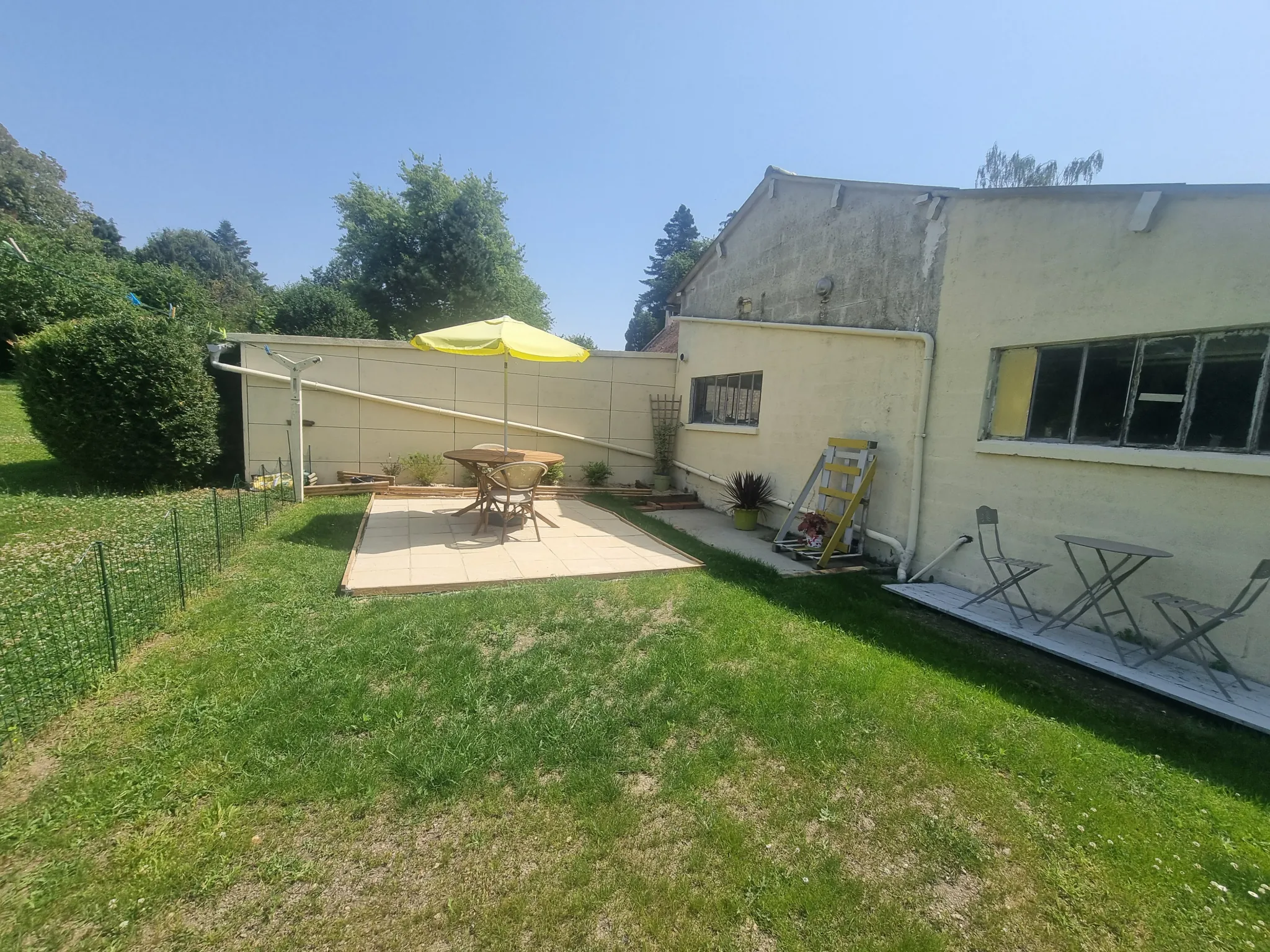 Maison à vendre de 126 m² avec dépendance et terrain à Mortagne-au-Perche 