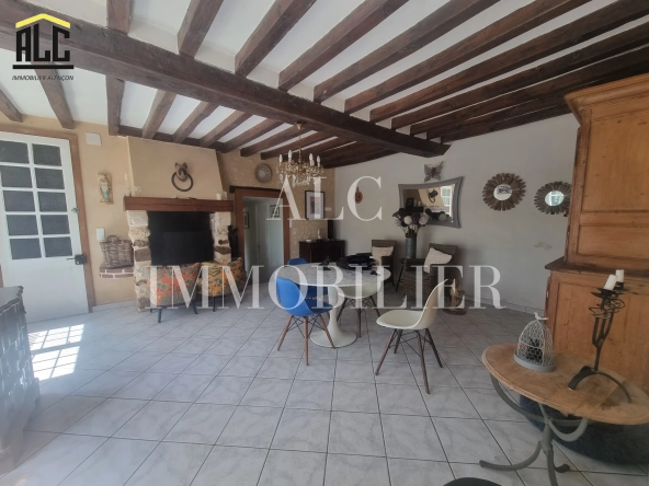 Maison à vendre de 126 m² avec dépendance et terrain à Mortagne-au-Perche