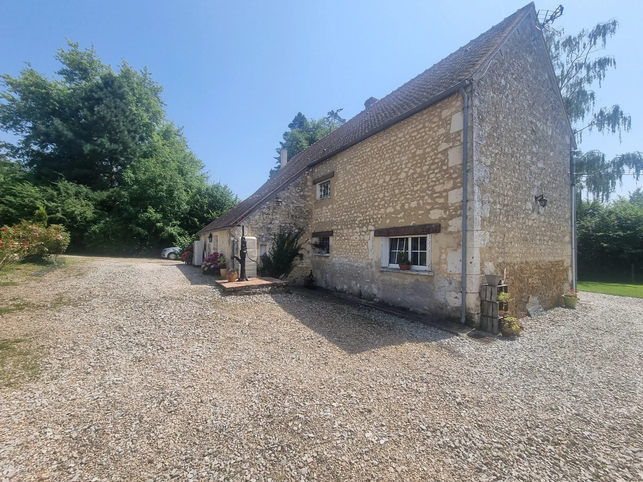 Maison à vendre de 126 m² avec dépendance et terrain à Mortagne-au-Perche 