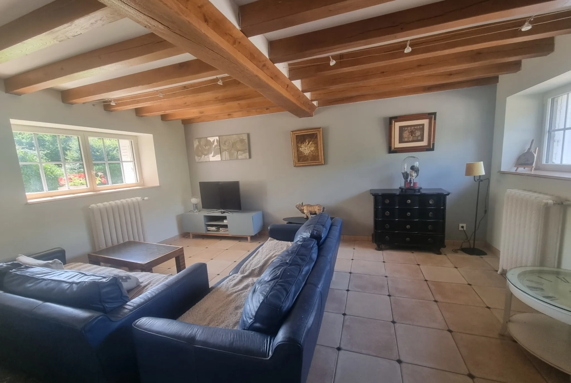 Maison à vendre de 126 m² avec dépendance et terrain à Mortagne-au-Perche 