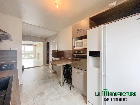 Appartement F4 à Saint-Étienne avec cave et parking en vente 