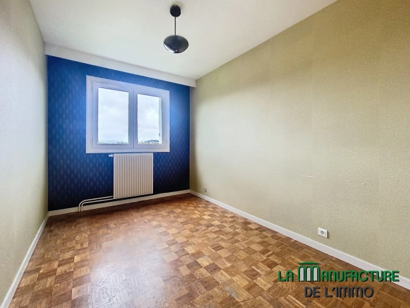 Appartement F4 à Saint-Étienne avec cave et parking en vente 