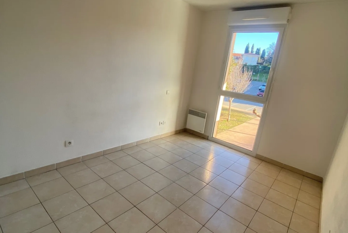Appartement T3 avec Terrasse et Parking à Corneilla-del-Vercol - 61 m² 