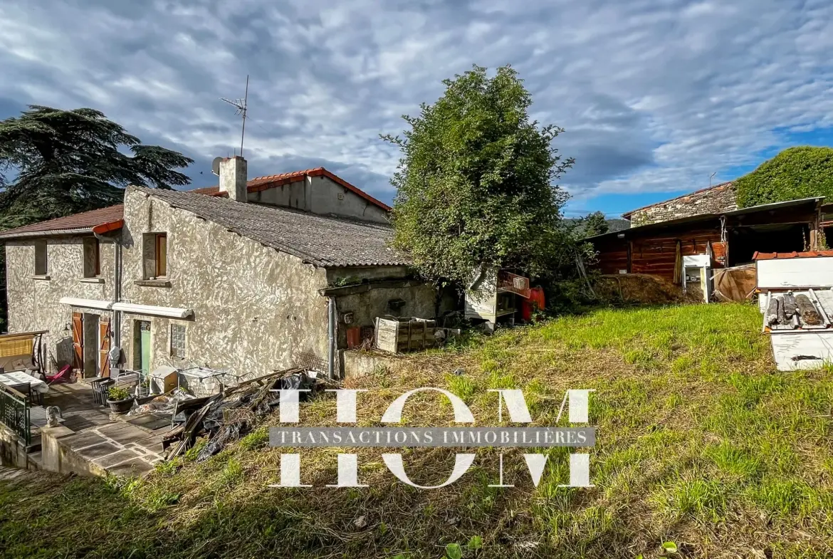 Maison de 125 m² avec terrain de 695 m² à Clemensat, proximité Romagnat 