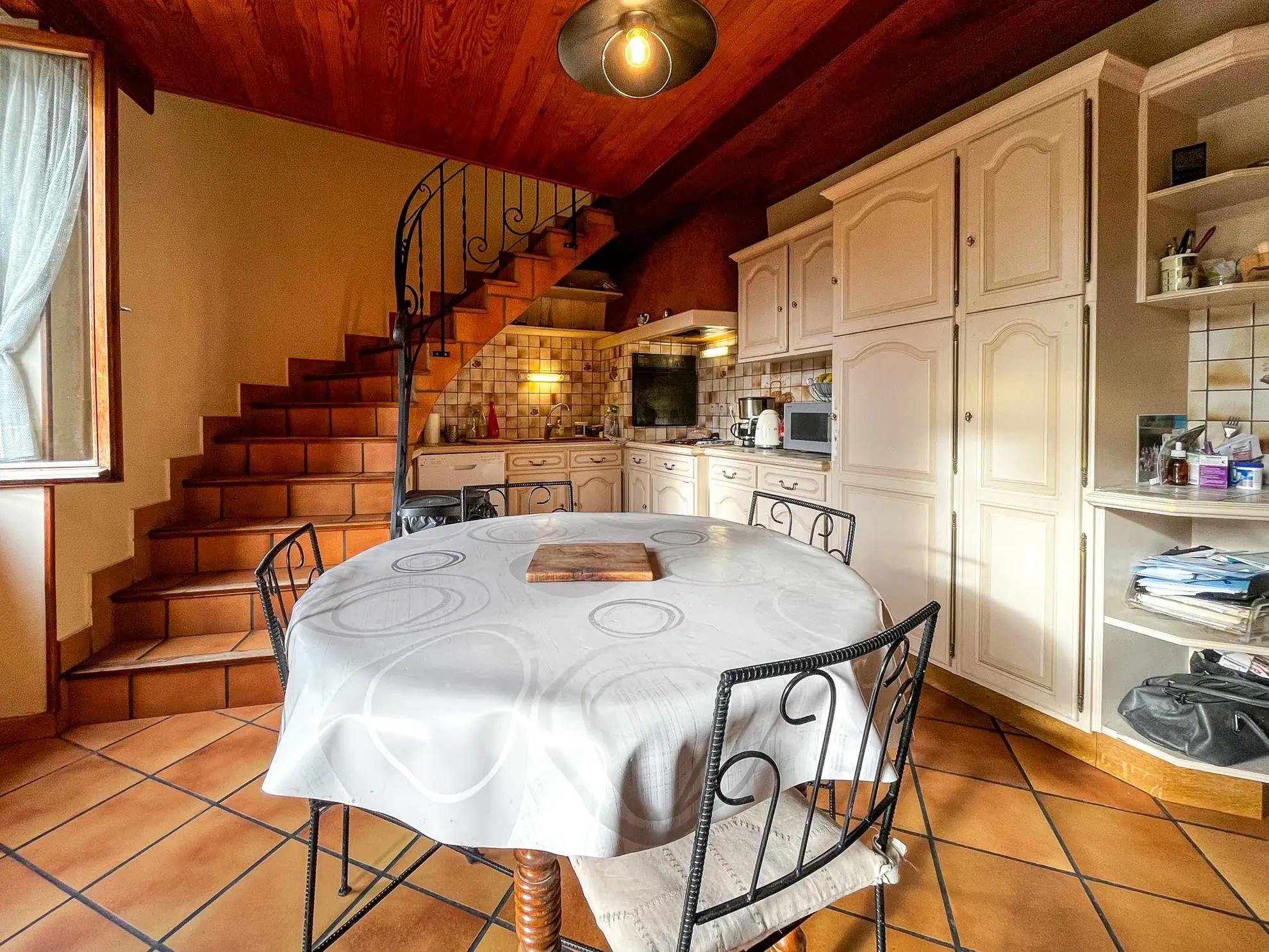 Maison de 125 m² avec terrain de 695 m² à Clemensat, proximité Romagnat 
