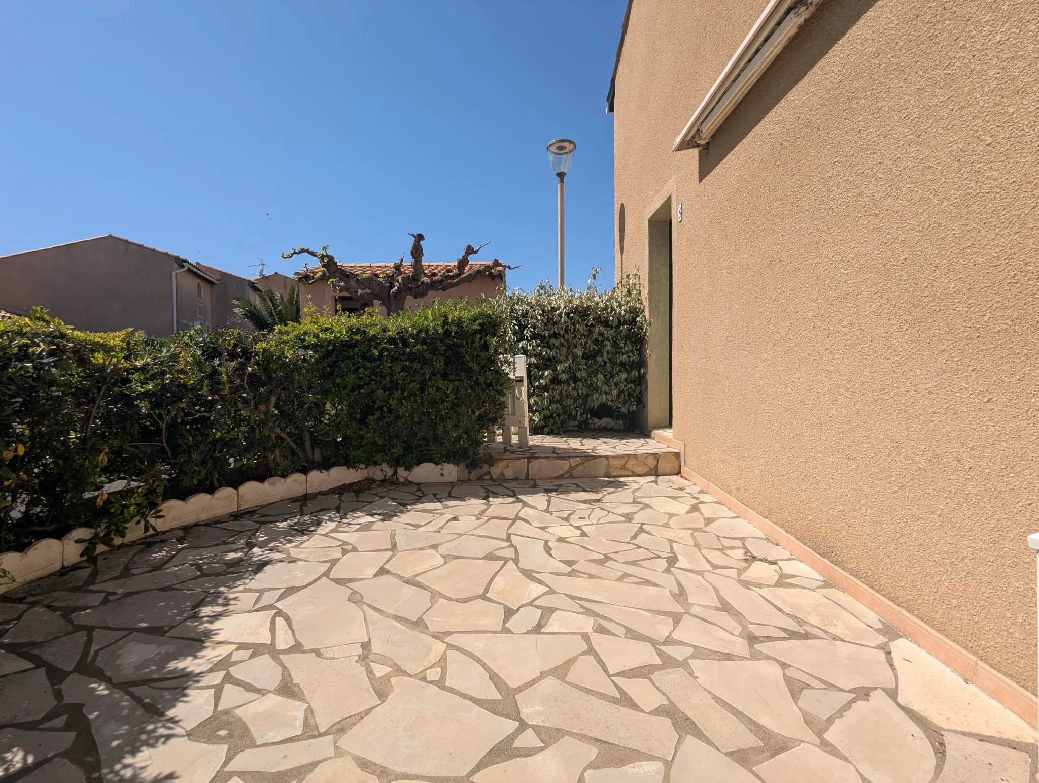 Villa 3 pièces avec vue mer, véranda et piscine à Saint-Pierre-la-Mer 