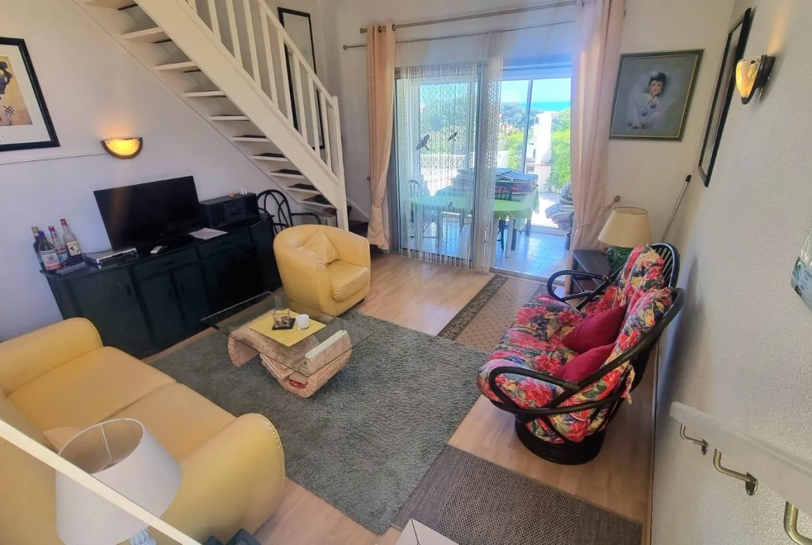 Villa 3 pièces avec vue mer, véranda et piscine à Saint-Pierre-la-Mer 