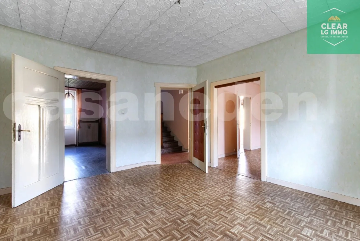 Maison à rénover de 116 m² avec 3 chambres à Falck, proche commodités 
